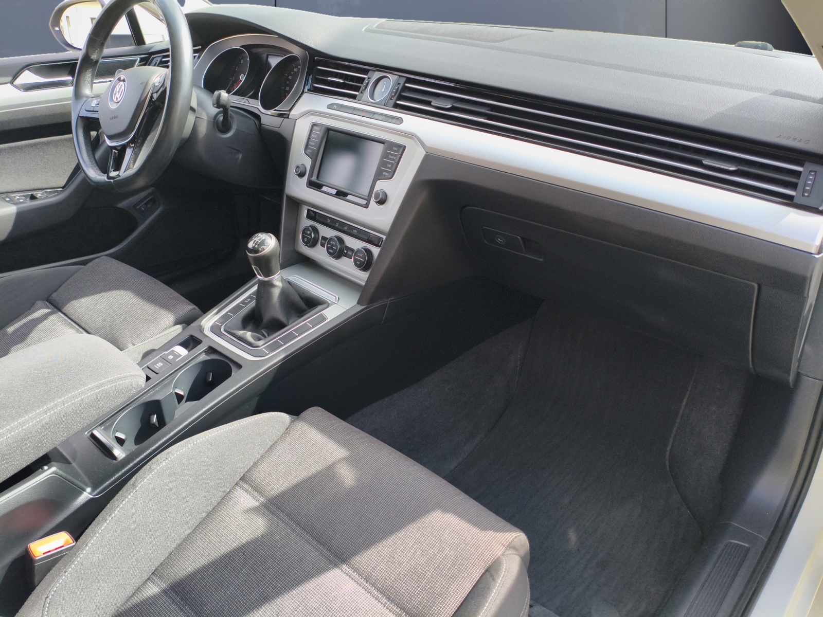 Volkswagen Passat 12