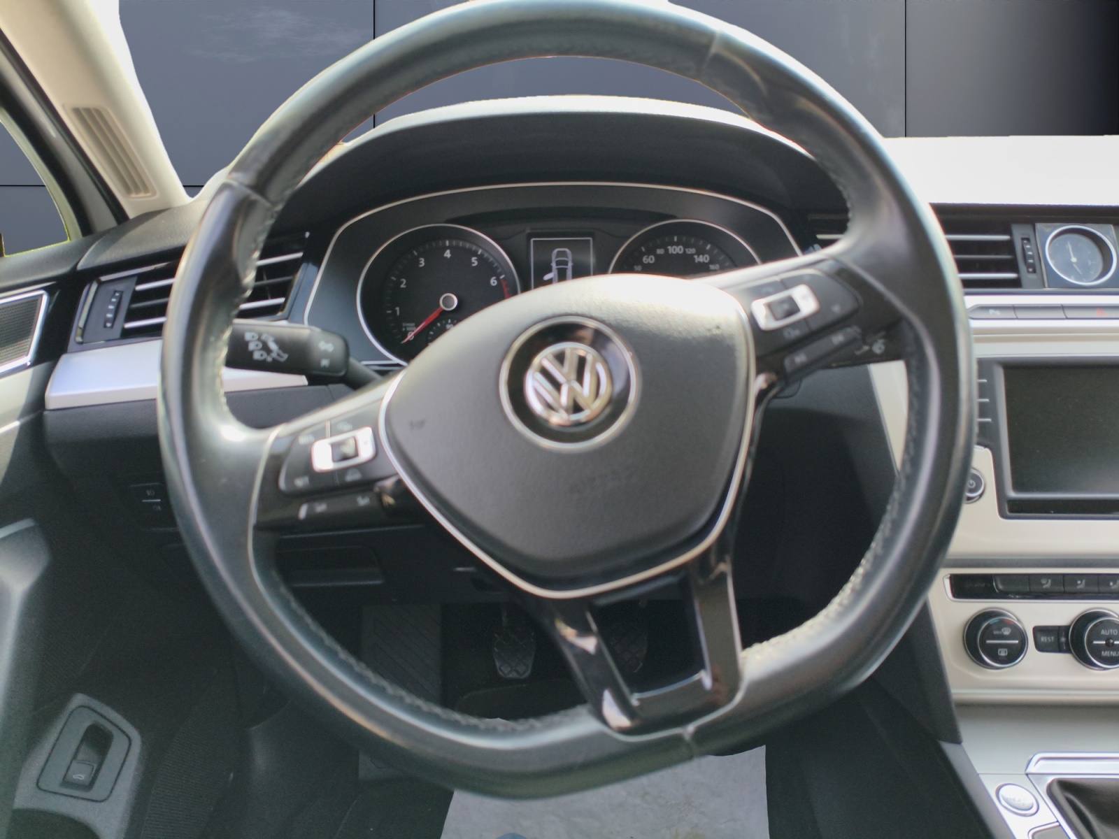 Volkswagen Passat 15