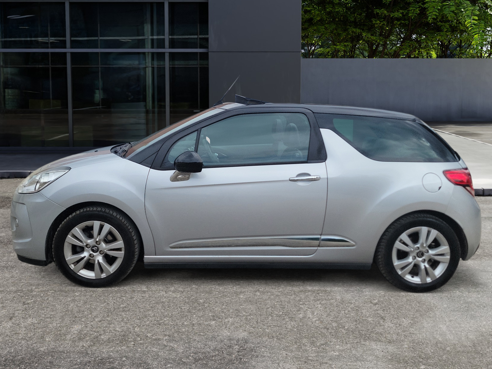Ds Automobiles Ds3 1
