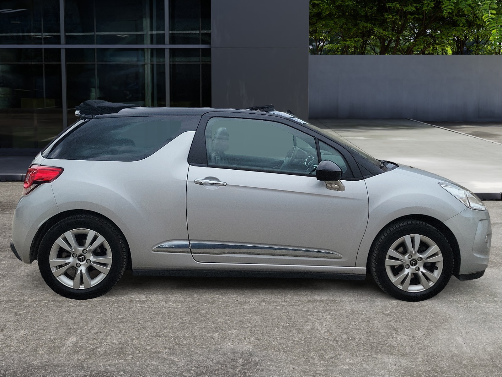 Ds Automobiles Ds3 5