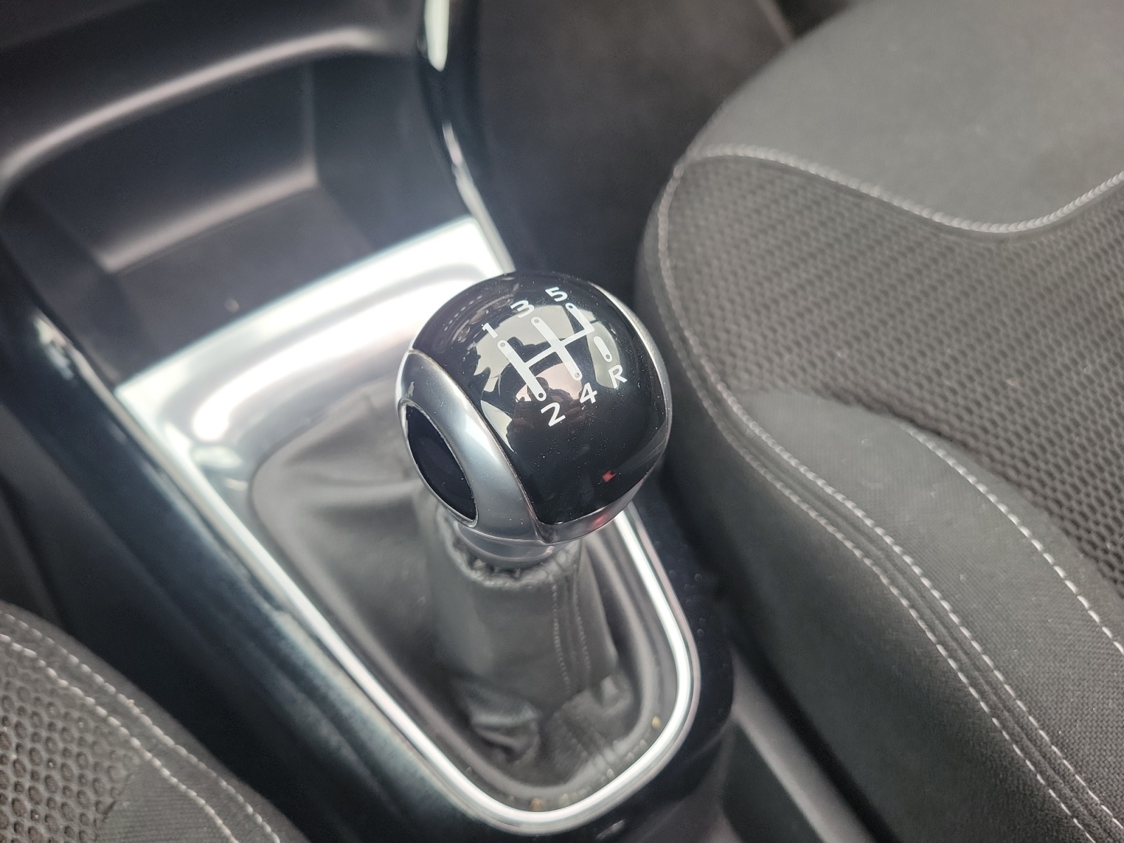 Ds Automobiles Ds3 18