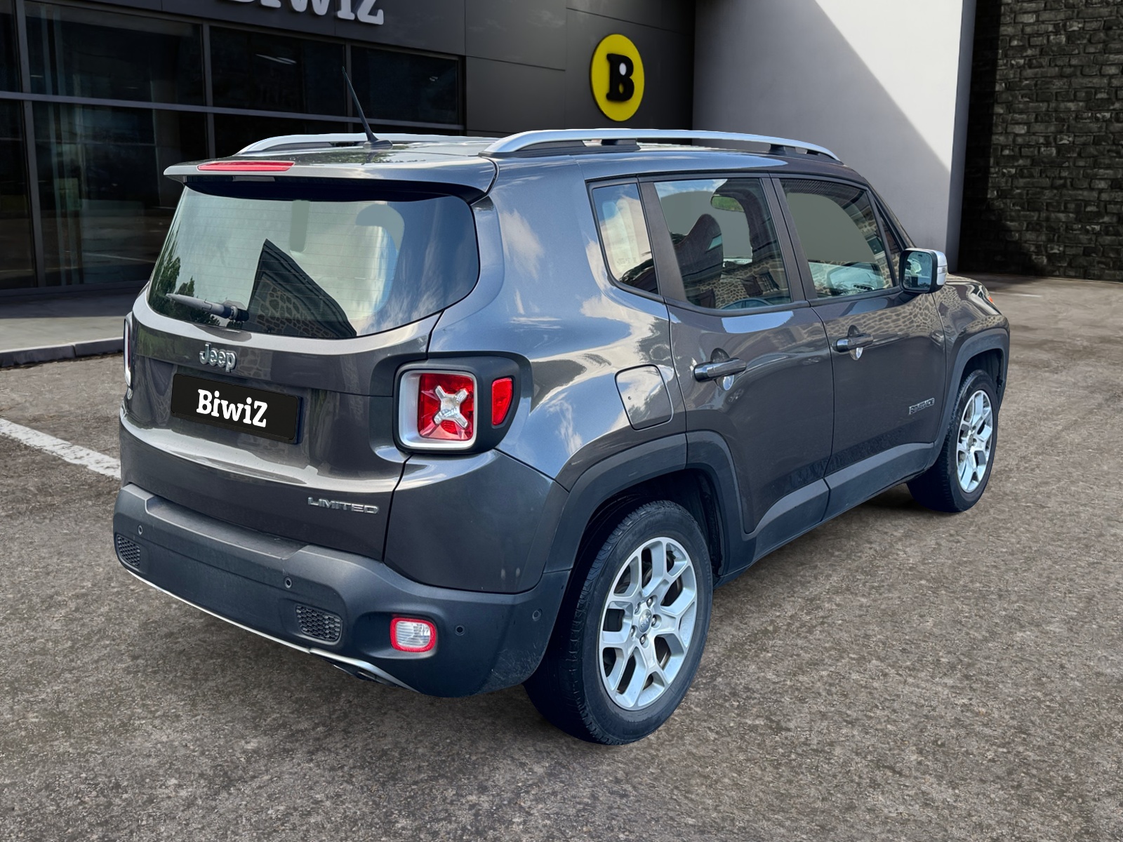 Jeep Renegade 4