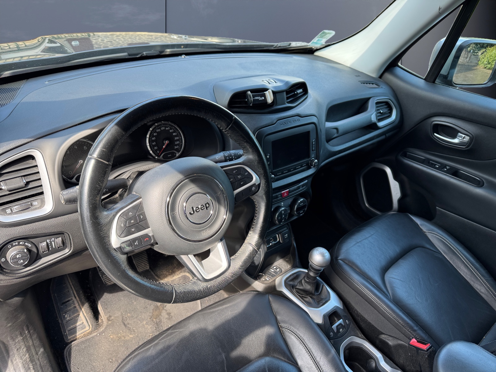Jeep Renegade 8