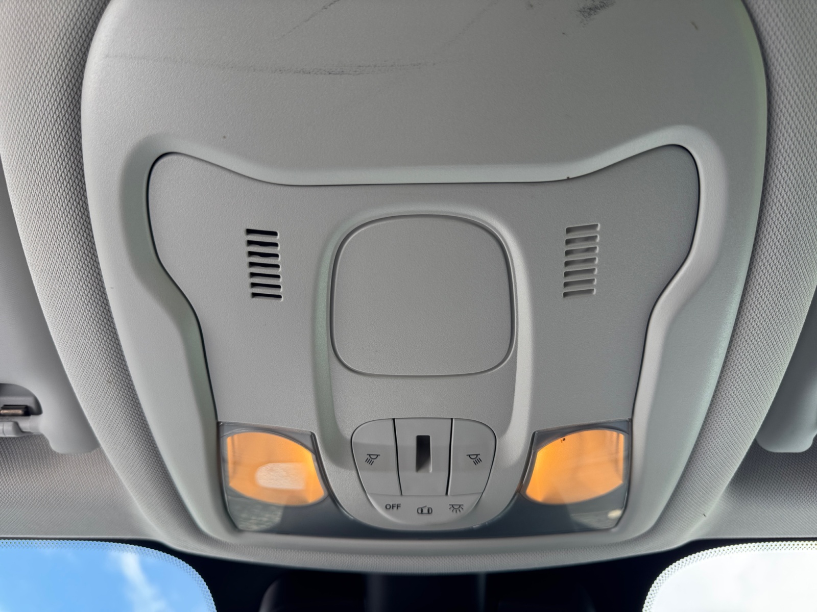 Jeep Renegade 19