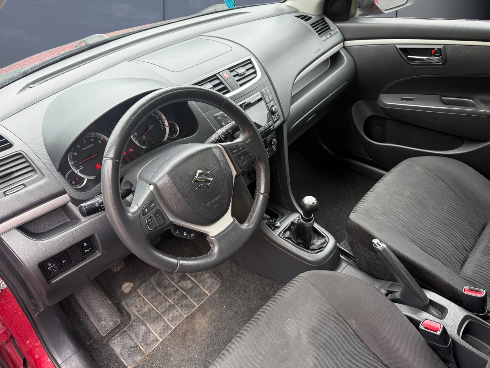 Suzuki Swift 8