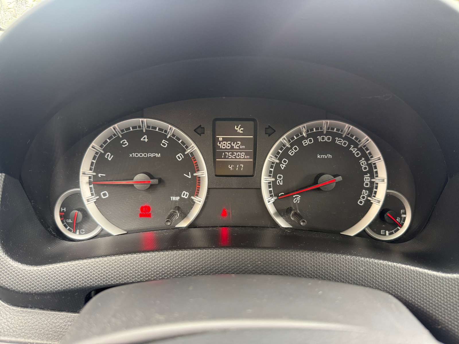 Suzuki Swift 16