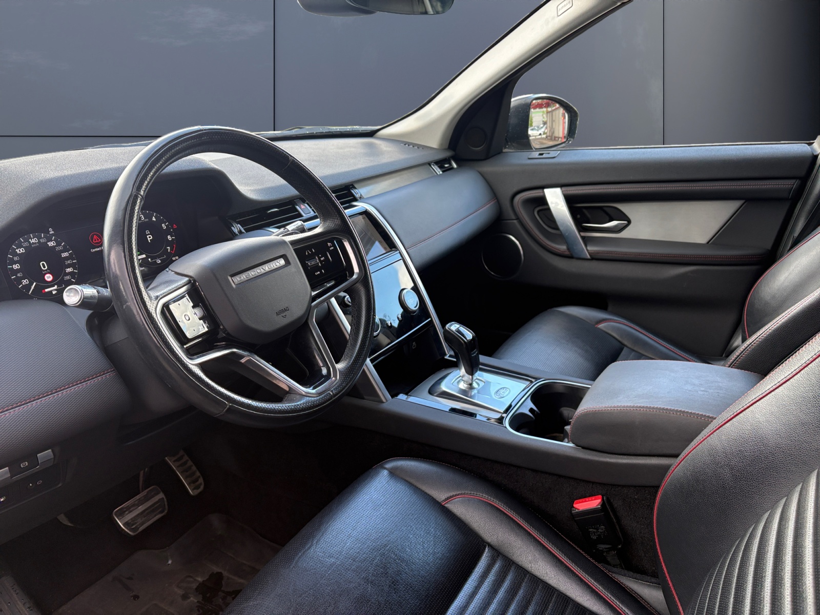 Land Rover Discovery Sport 8