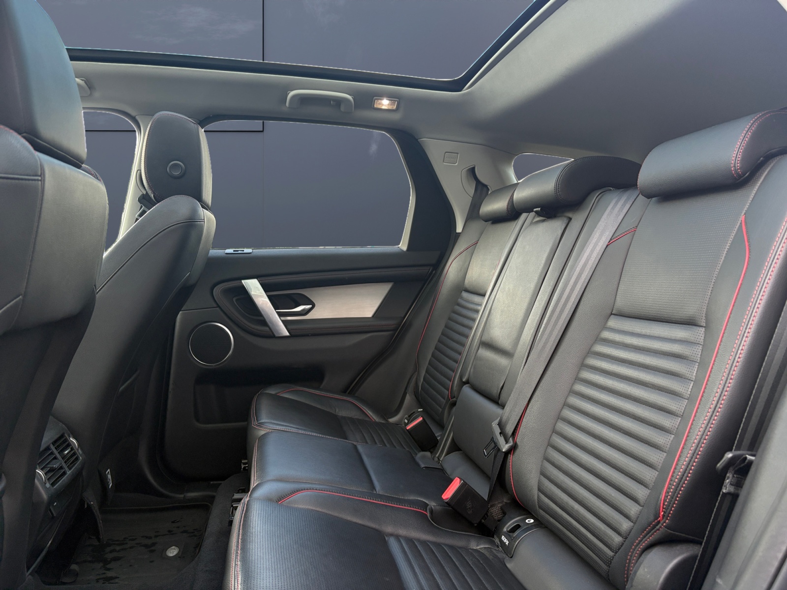 Land Rover Discovery Sport 10