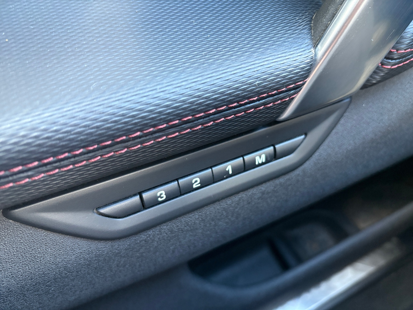 Land Rover Discovery Sport 26
