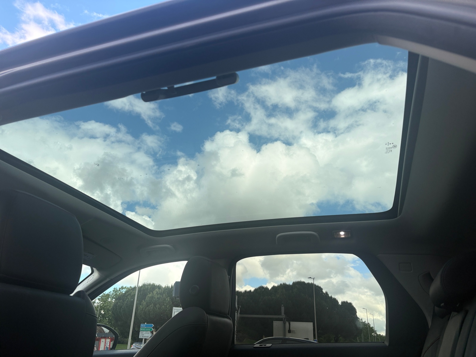 Land Rover Discovery Sport 35