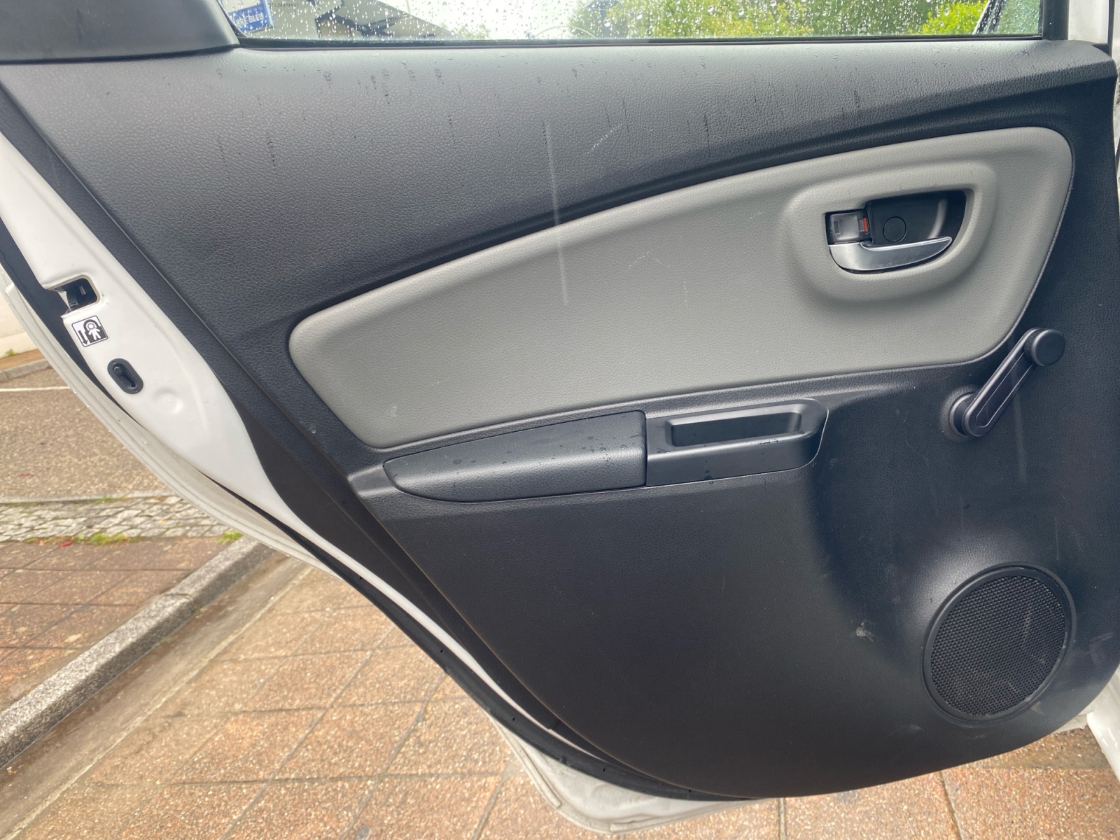 Toyota Yaris 23