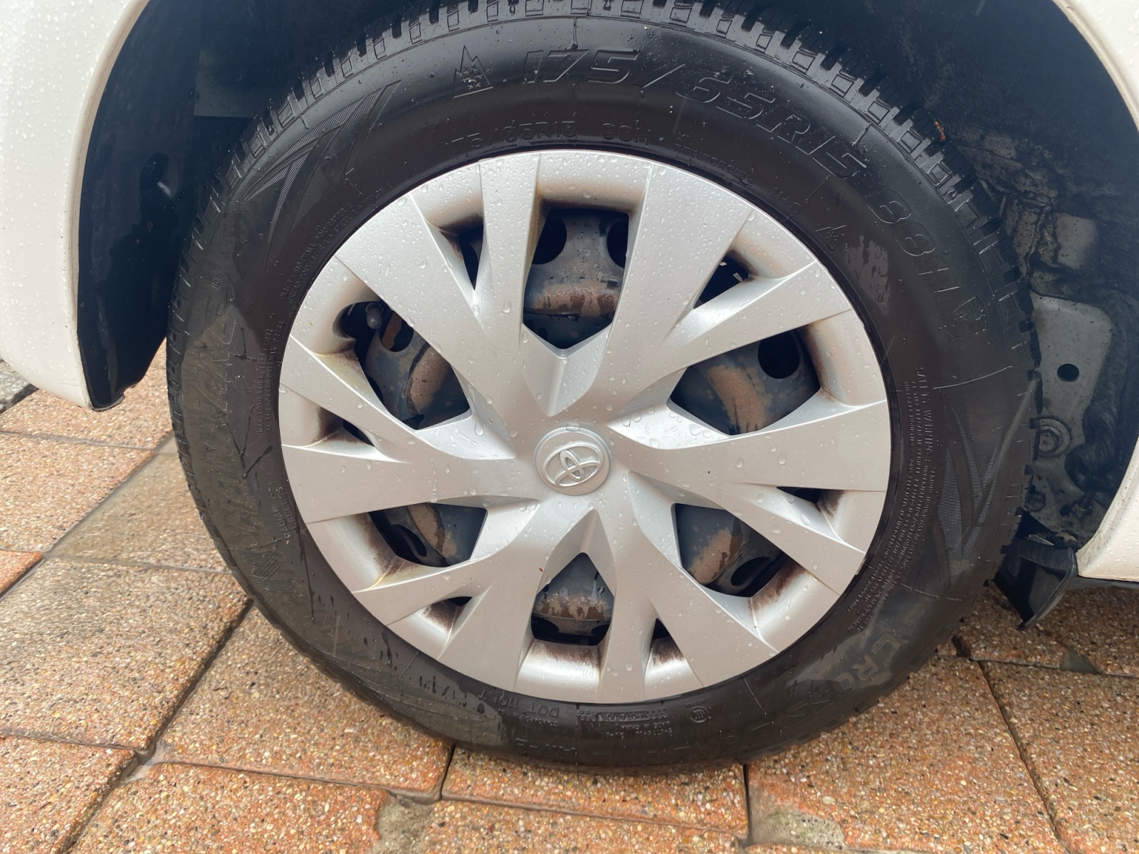 Toyota Yaris 28
