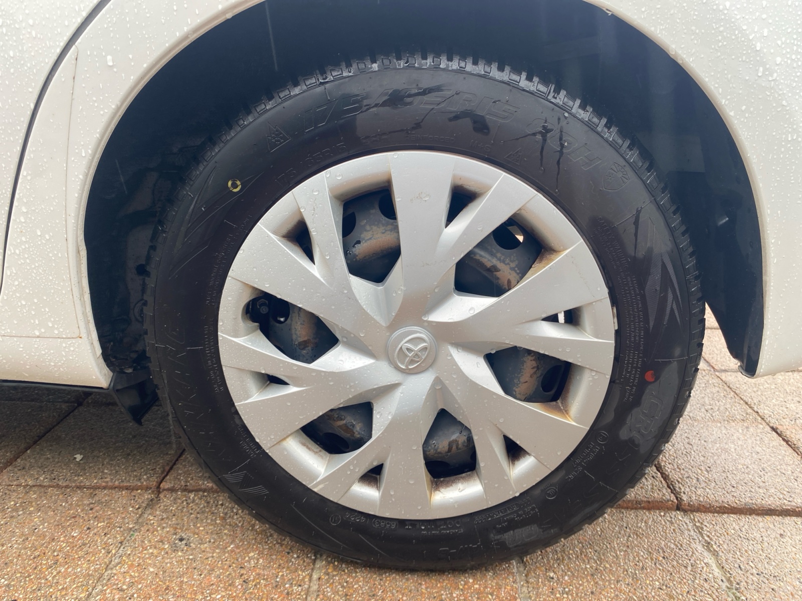 Toyota Yaris 29