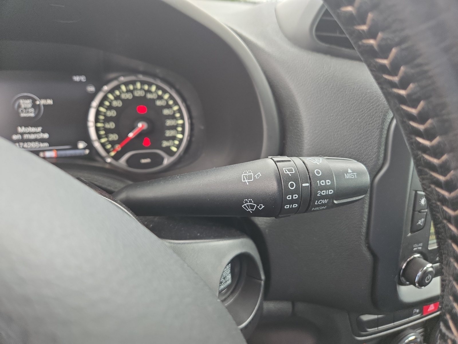Jeep Renegade 22