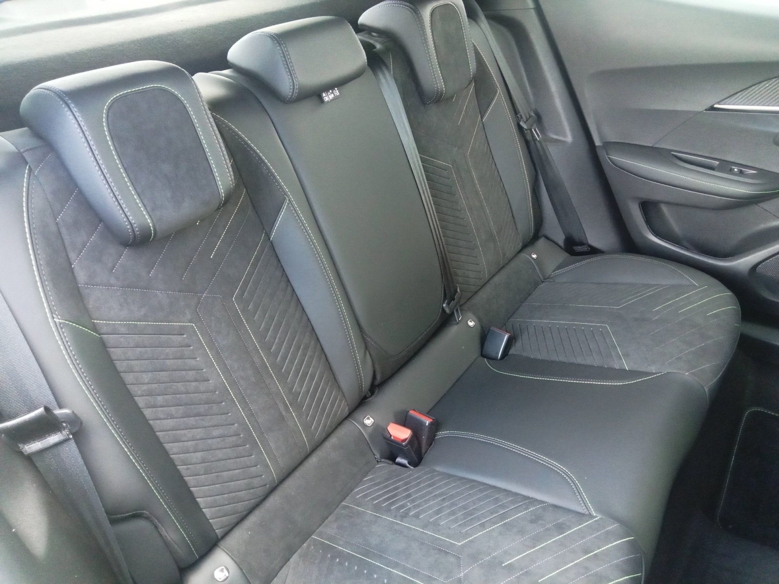 Peugeot 2008 10