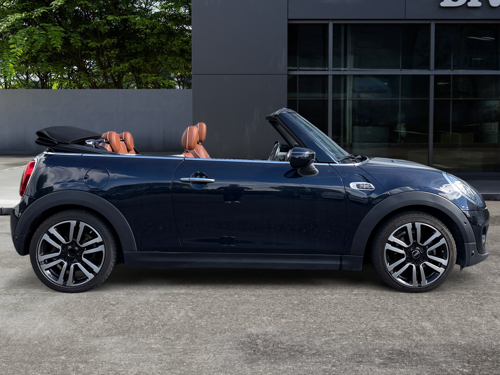 Mini Cabrio 5