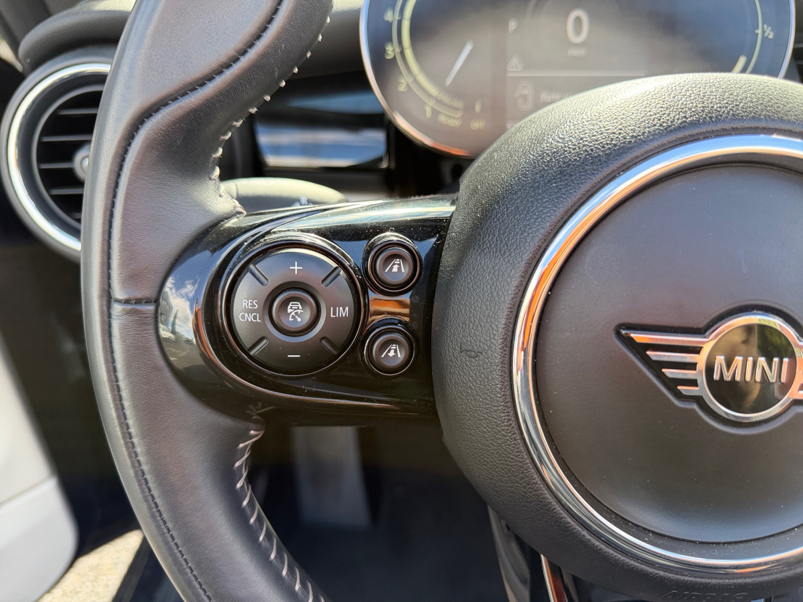 Mini Cabrio 21