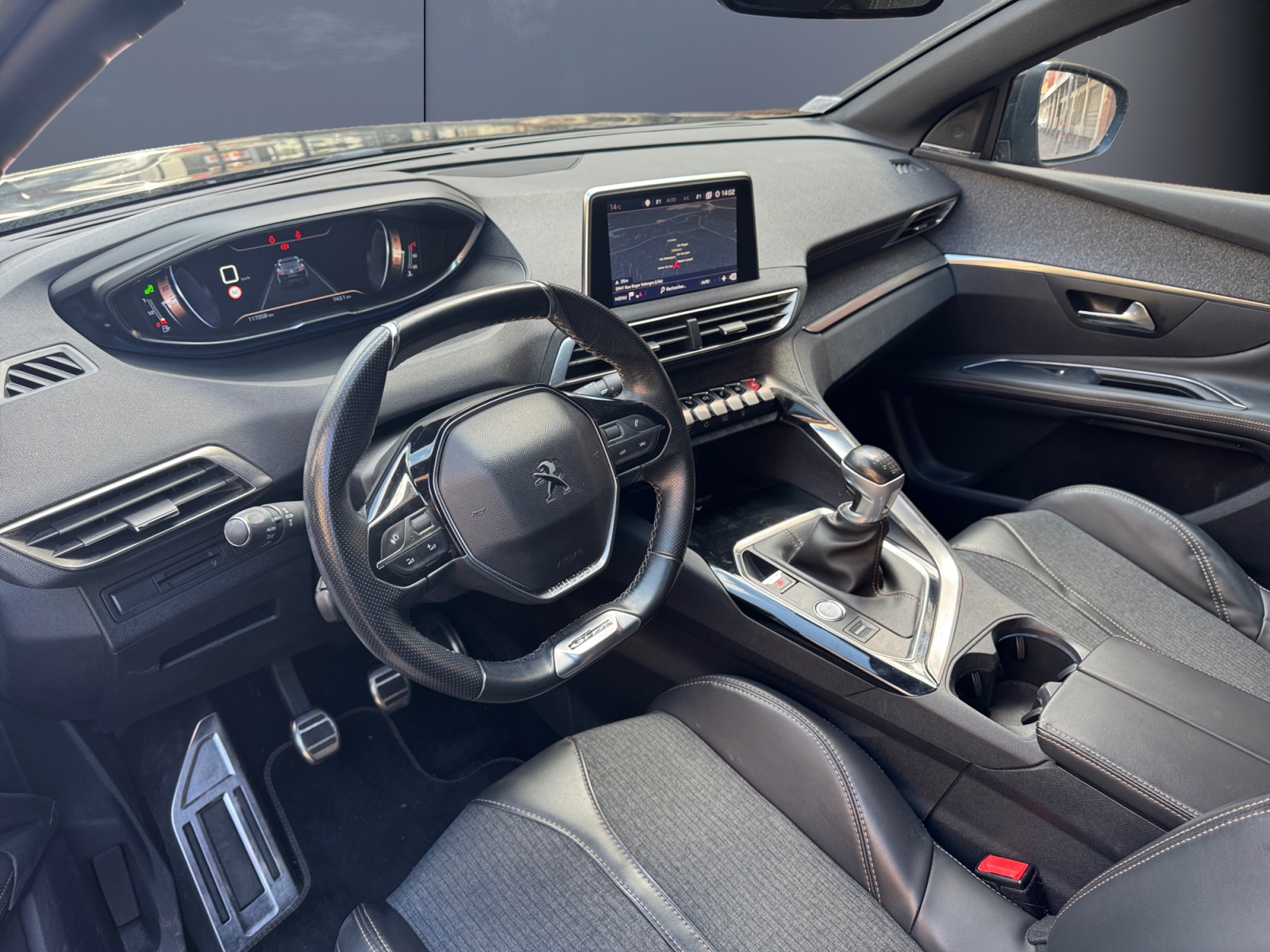Peugeot 3008 8