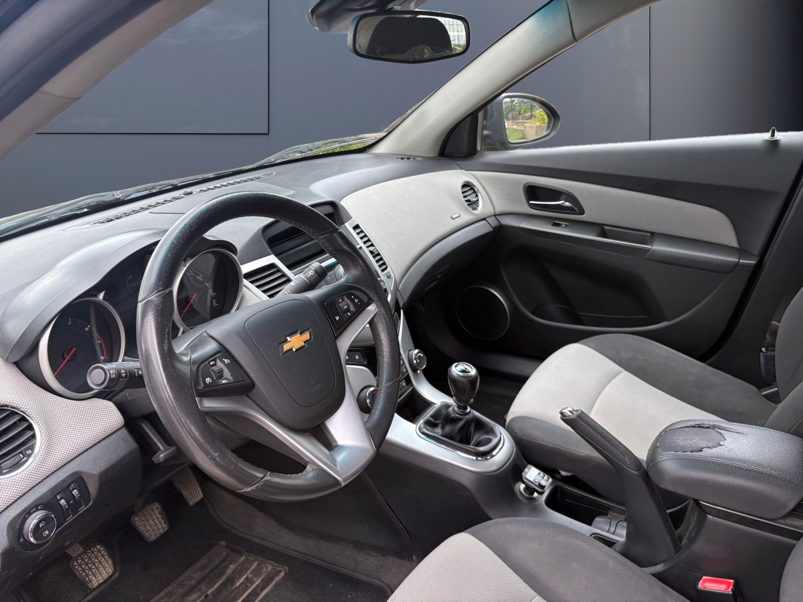 Chevrolet Cruze 8