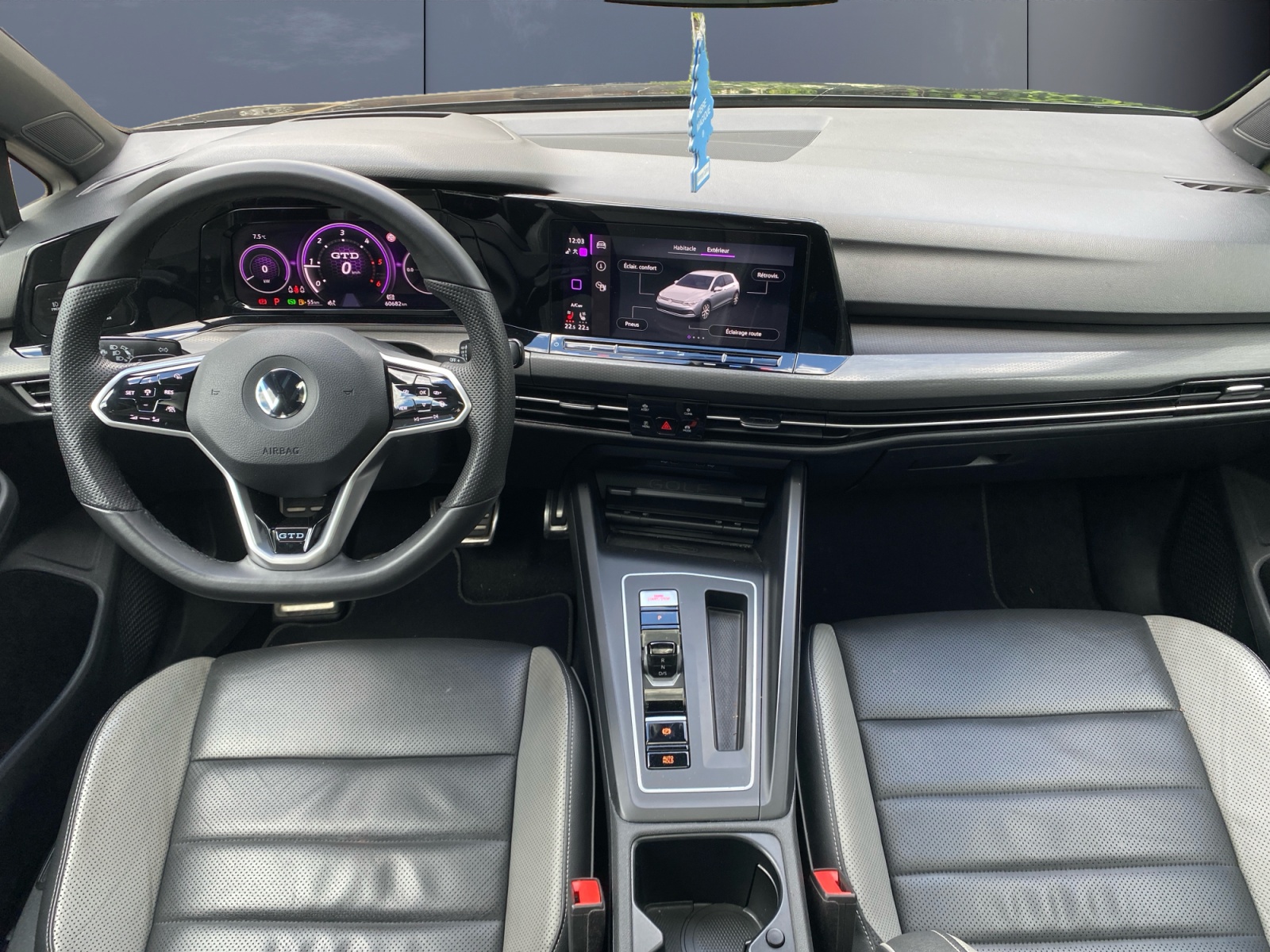 Volkswagen Golf 14