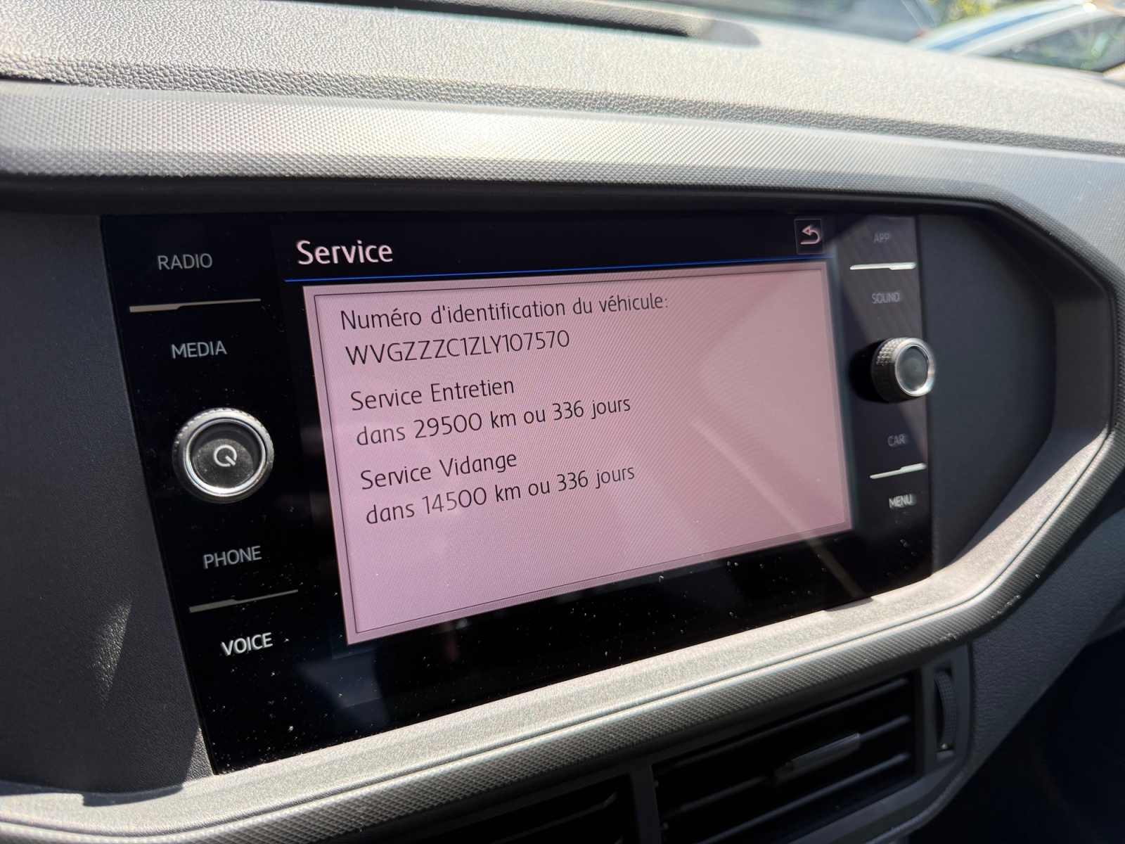 Volkswagen T-Cross 26