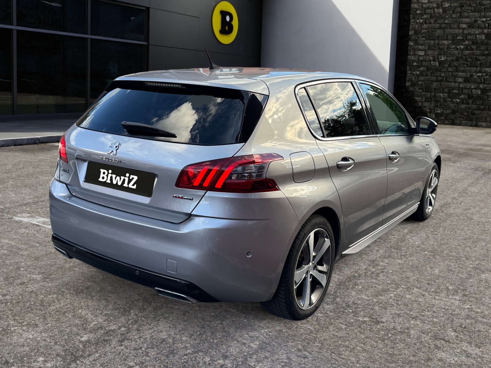 Peugeot 308 4