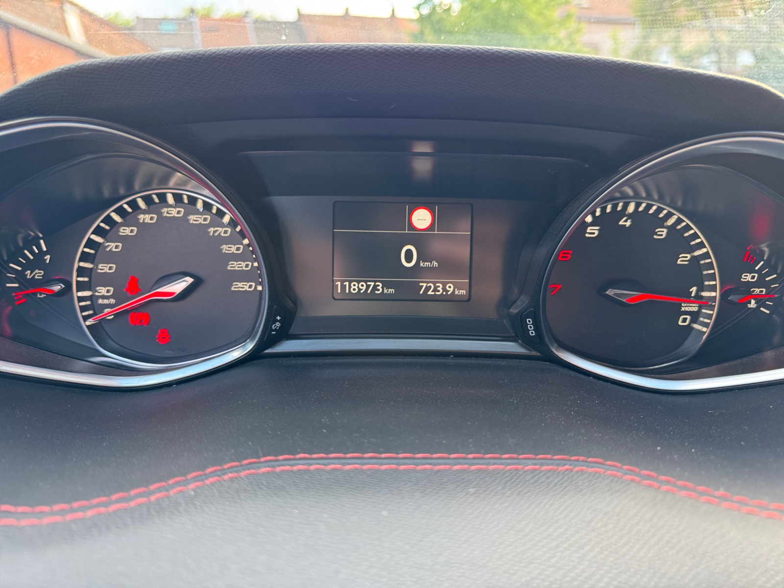 Peugeot 308 16