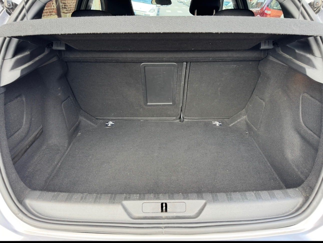 Peugeot 308 37