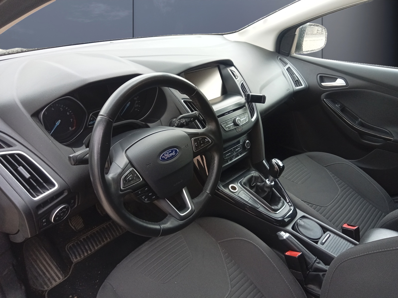 Ford Focus 8