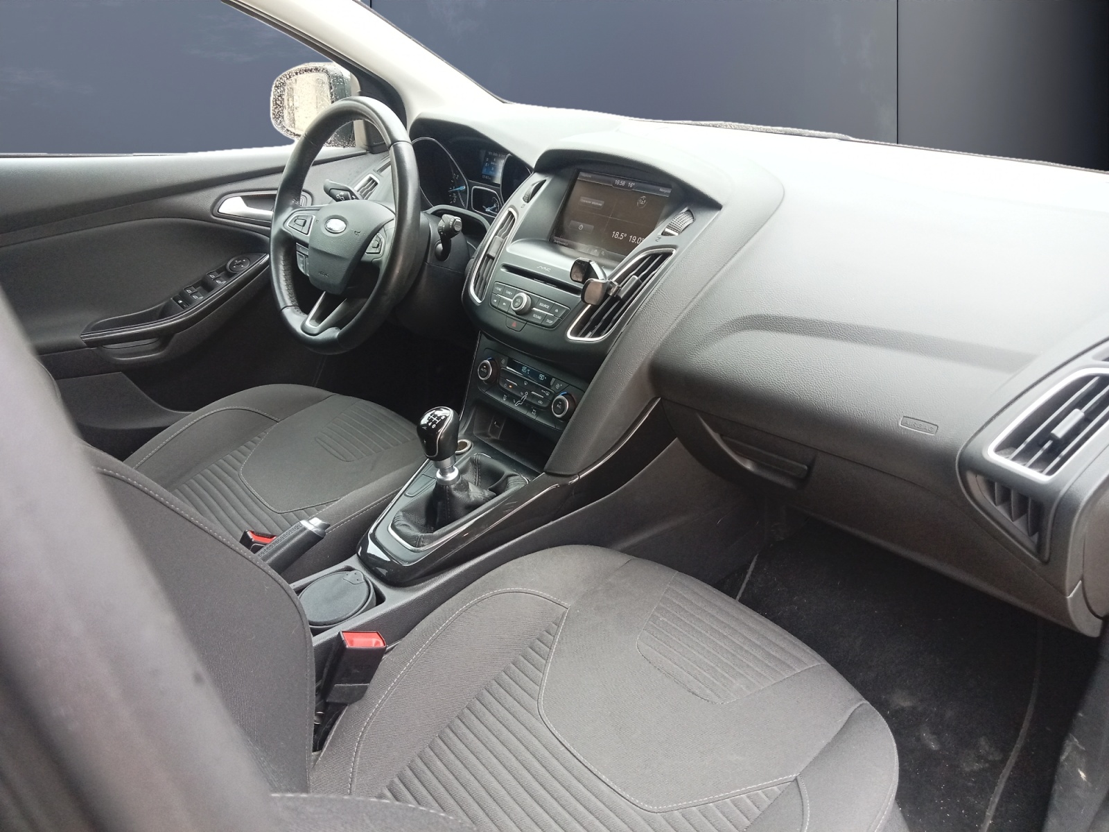 Ford Focus 12