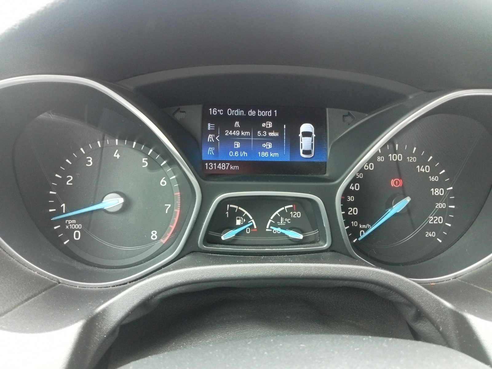 Ford Focus 16