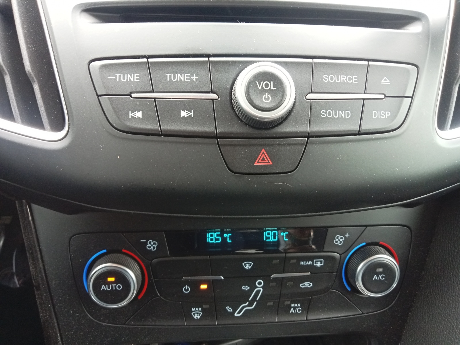 Ford Focus 19