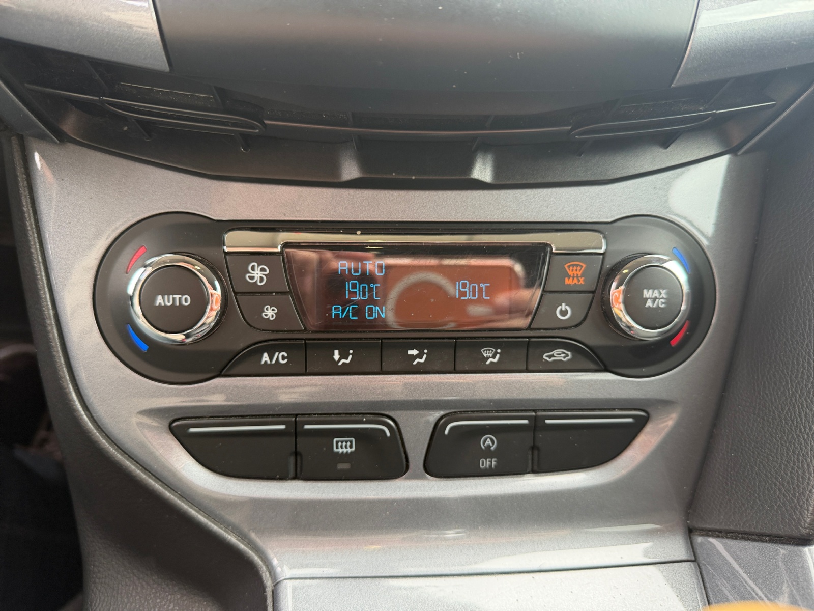 Ford Focus 18