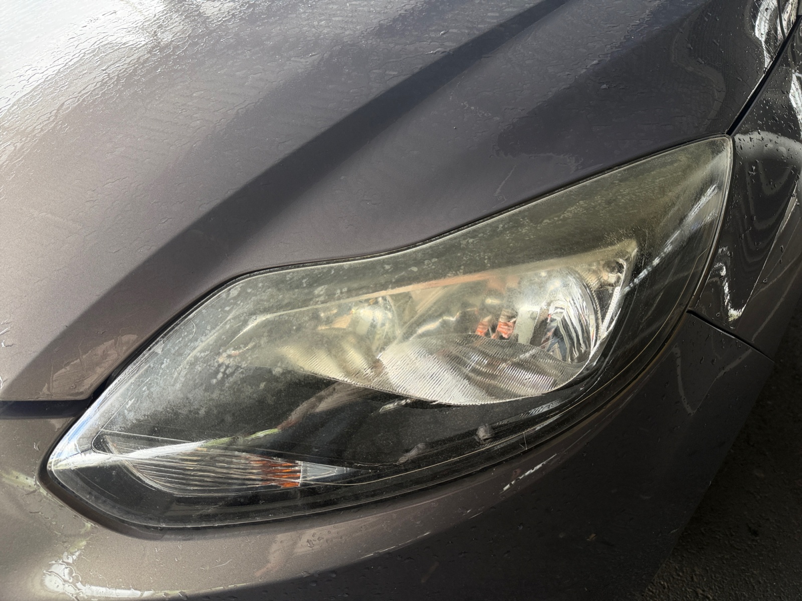 Ford Focus 23
