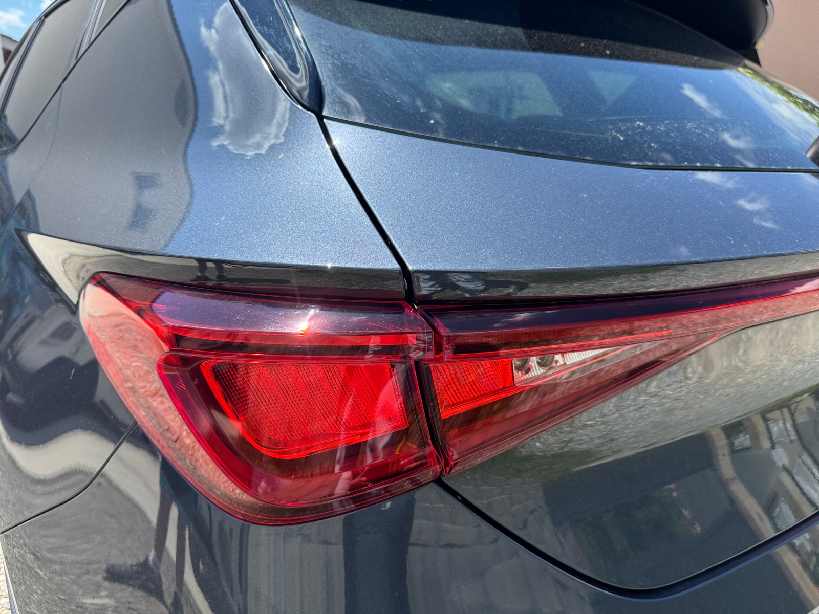 Cupra Leon 31