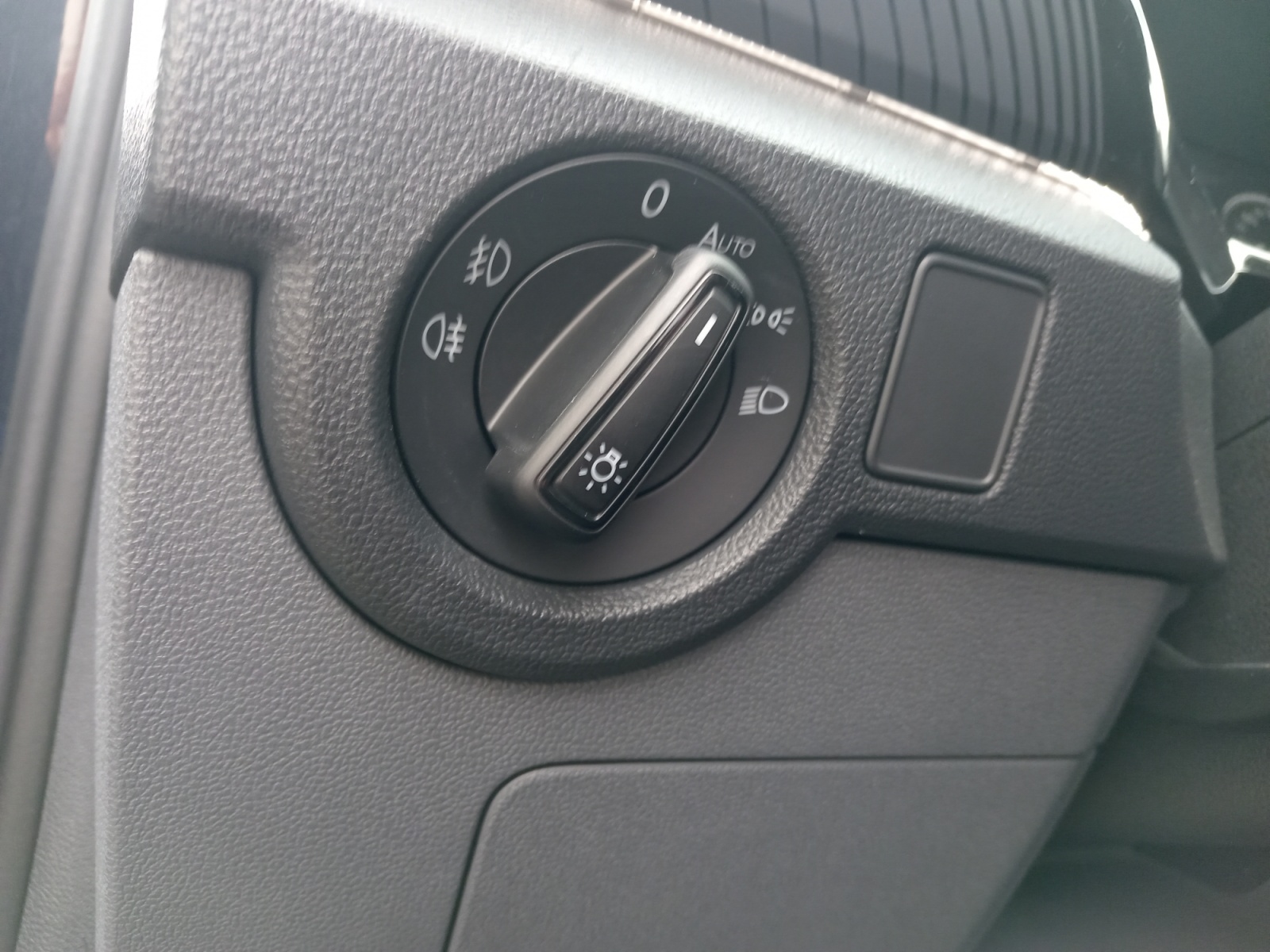 Volkswagen T-Cross 22