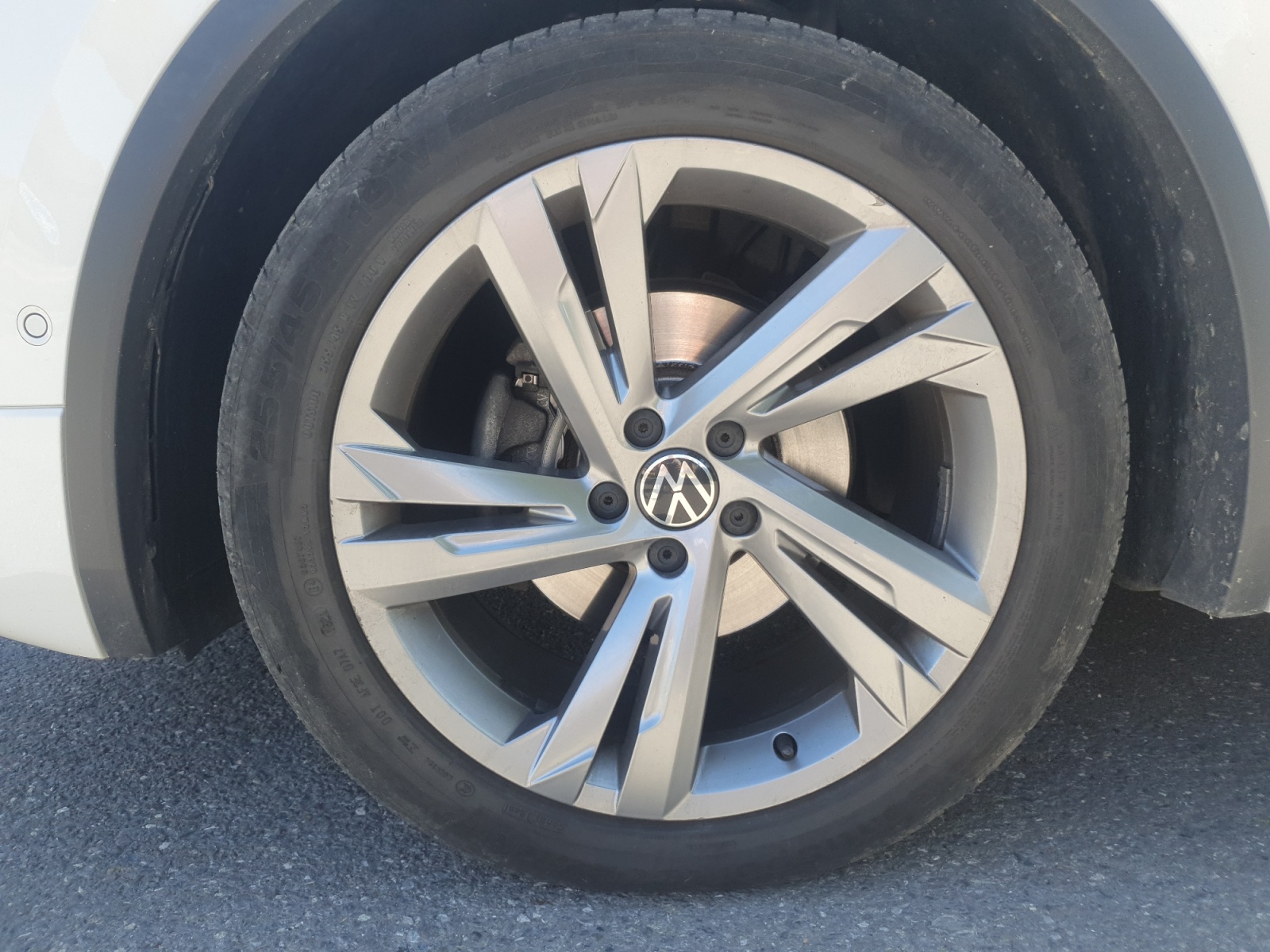 Volkswagen Tiguan 32