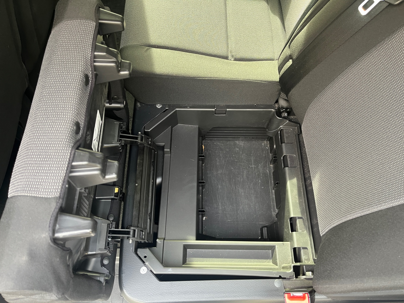 Peugeot Expert Vu 21