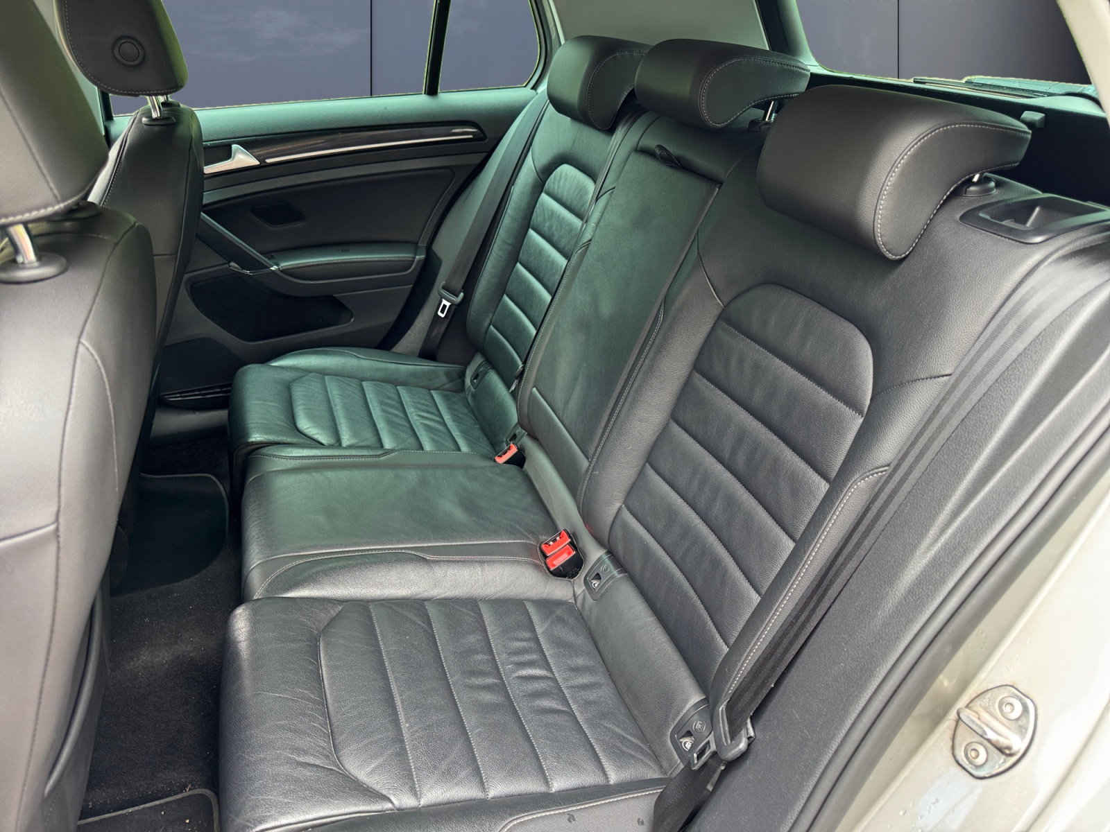 Volkswagen Golf 10