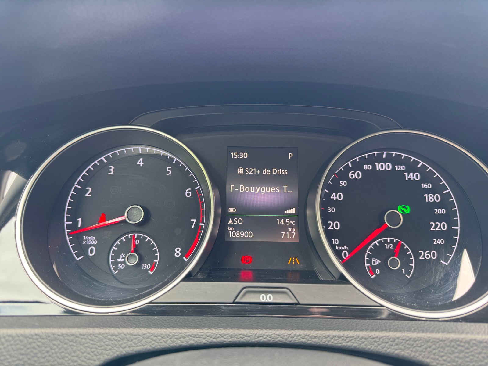 Volkswagen Golf 16