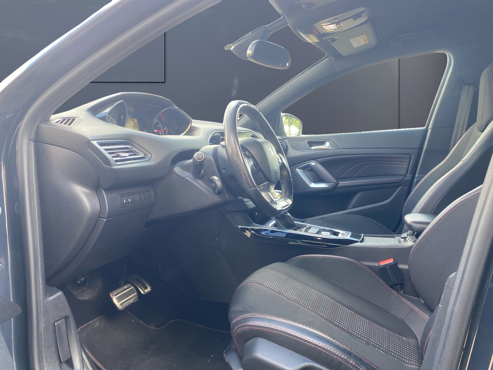 Peugeot 308 8