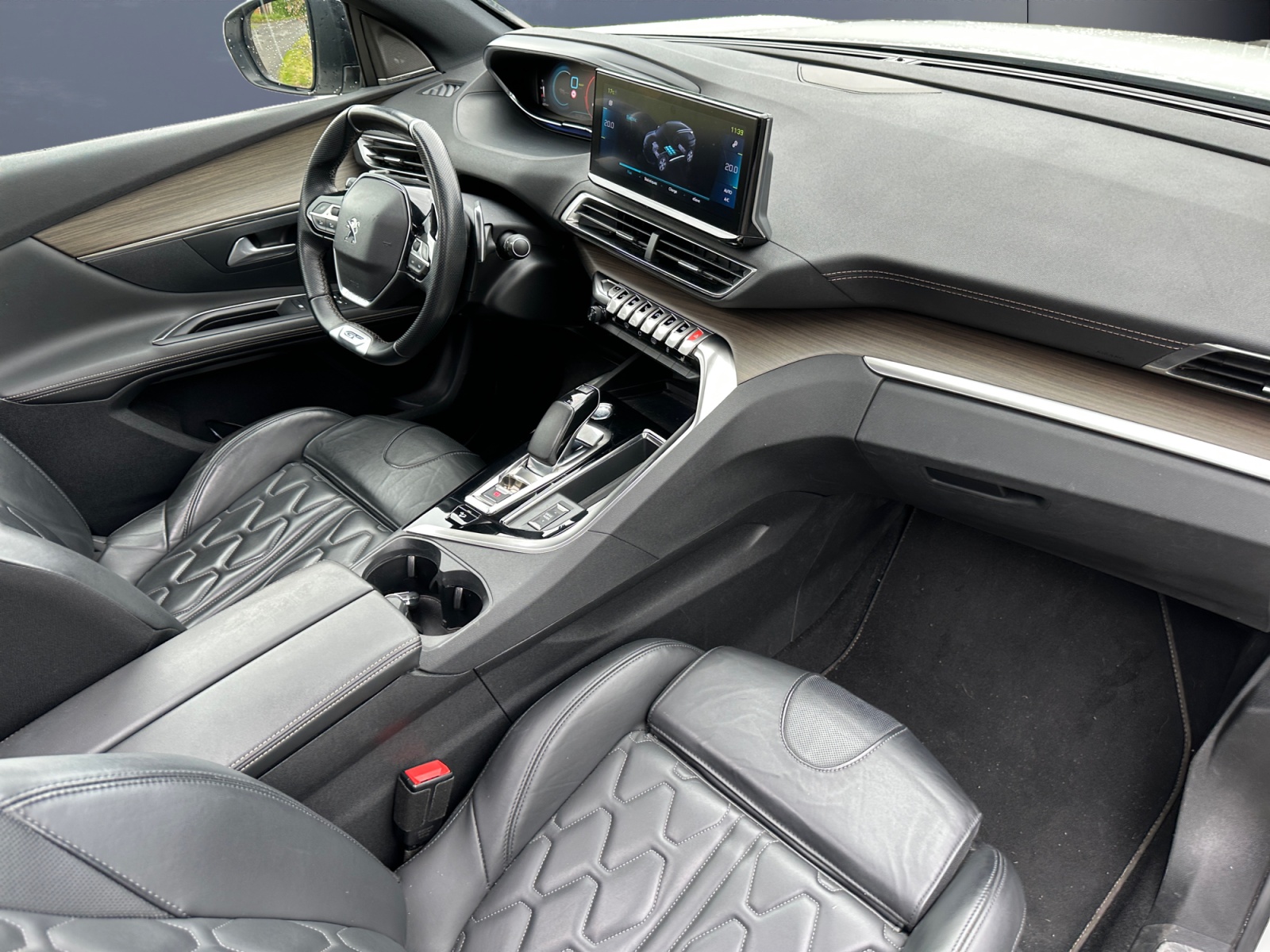 Peugeot 3008 12