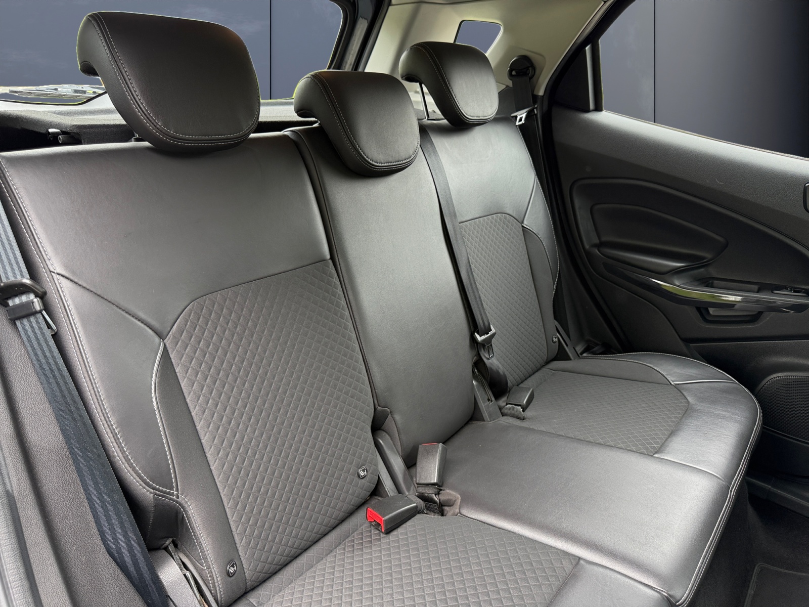 Ford Ecosport 11