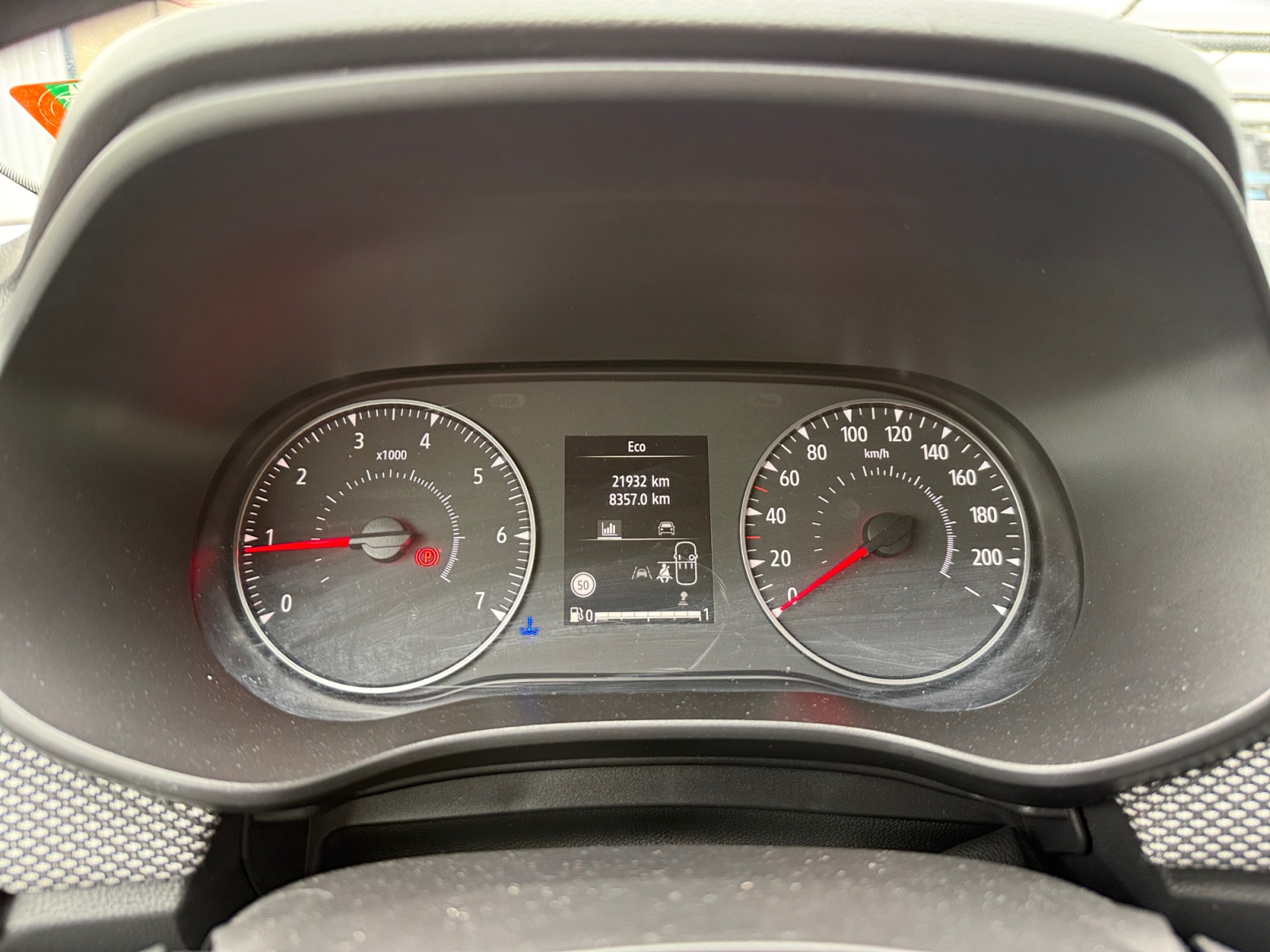 Dacia Sandero 16