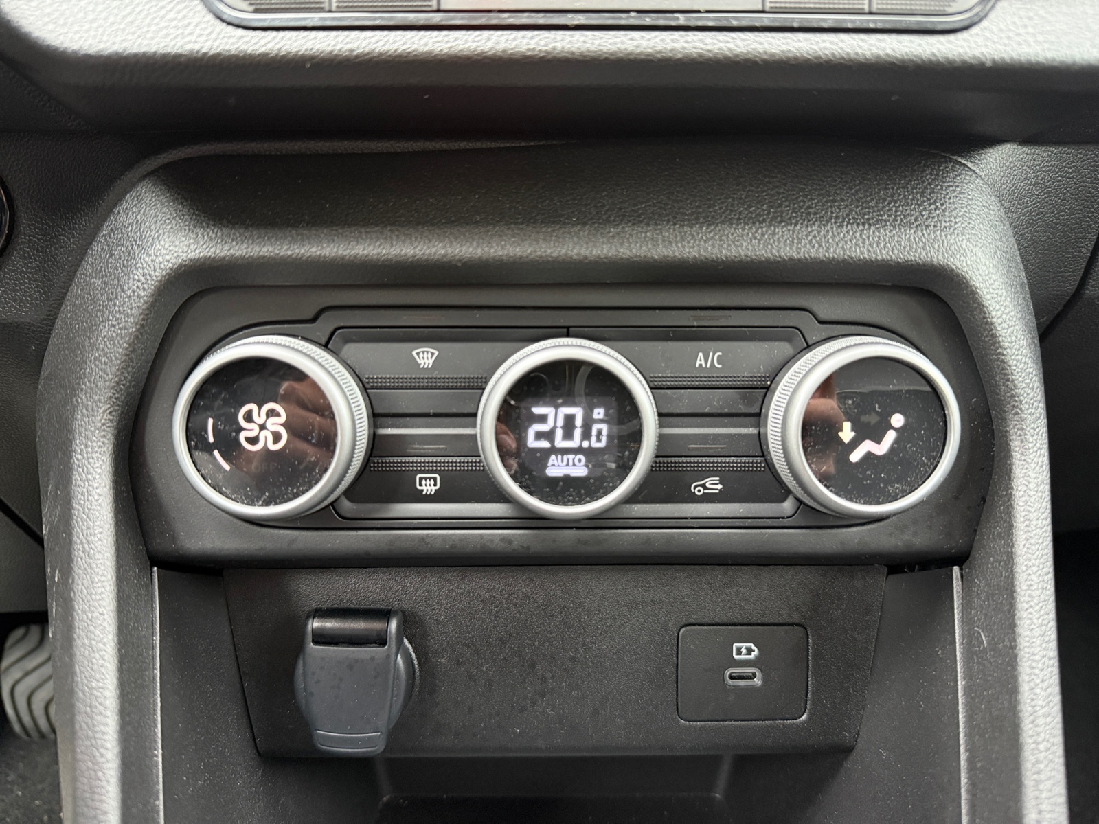 Dacia Sandero 18