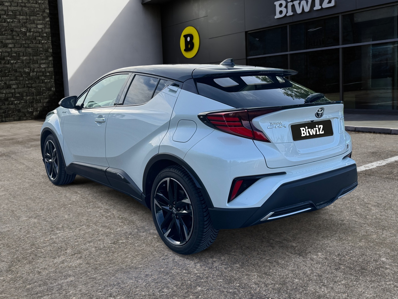 Toyota C-Hr 2