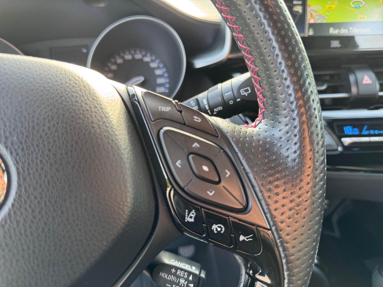 Toyota C-Hr 22