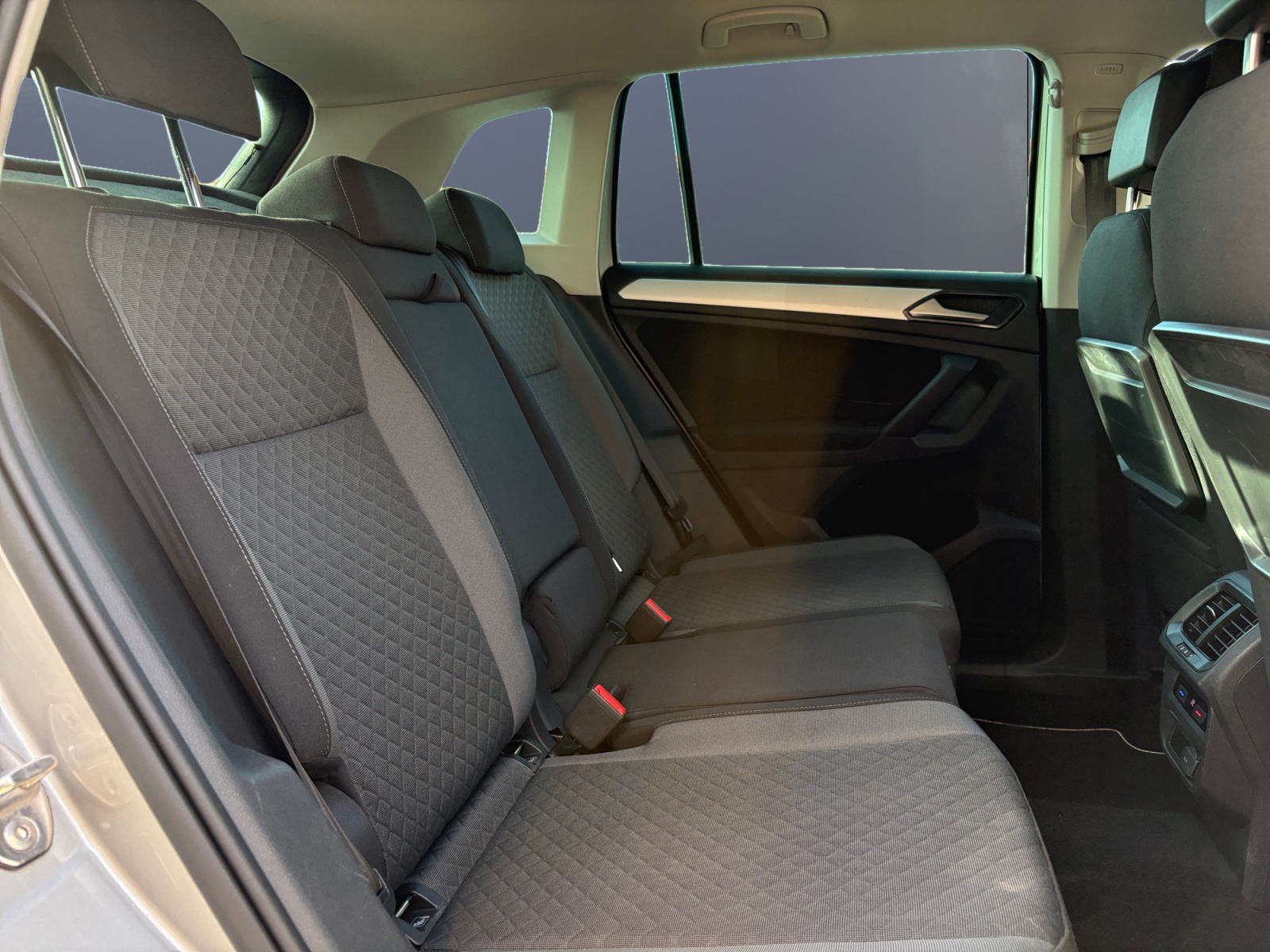 Volkswagen Tiguan 11