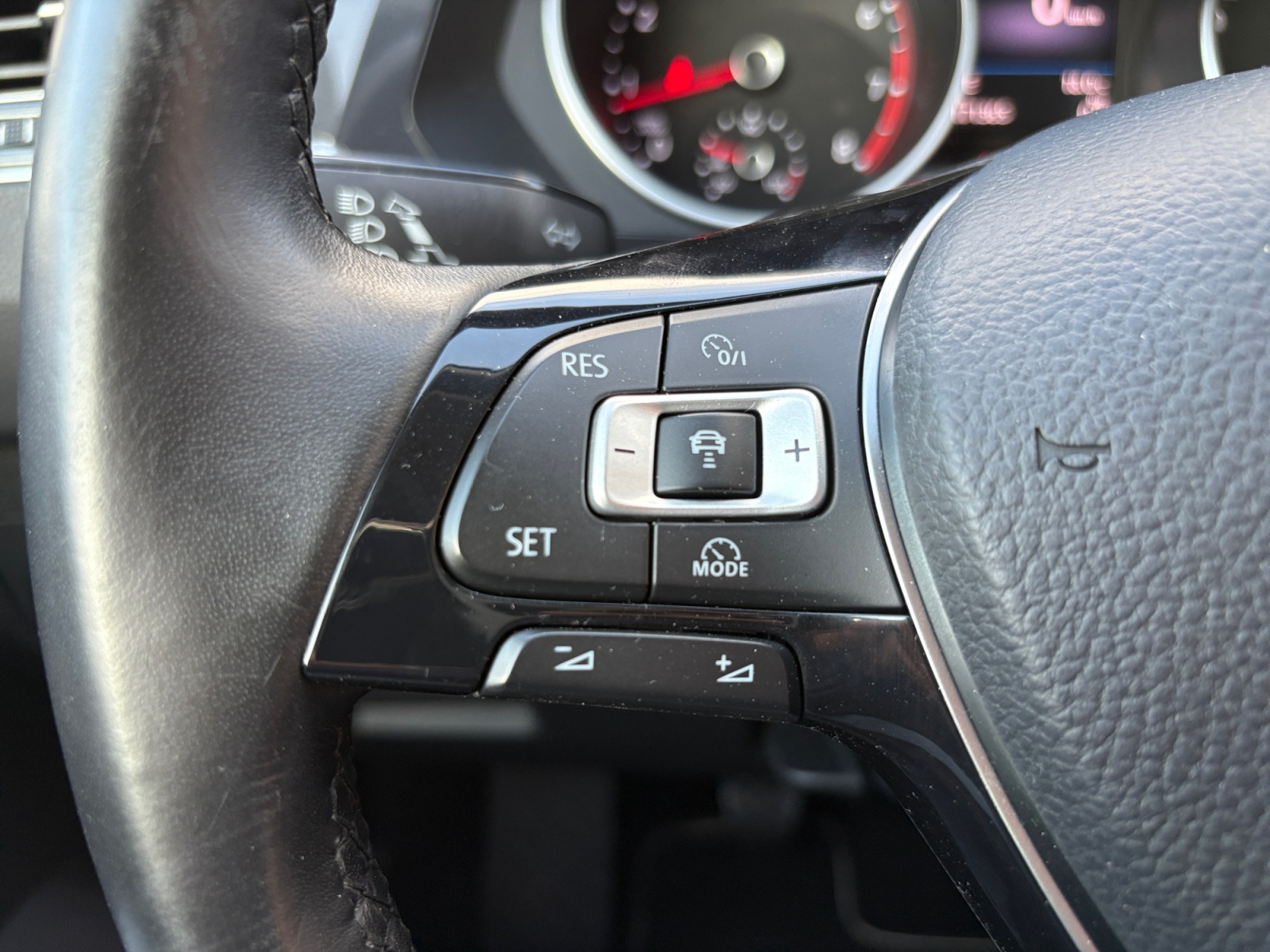 Volkswagen Tiguan 19