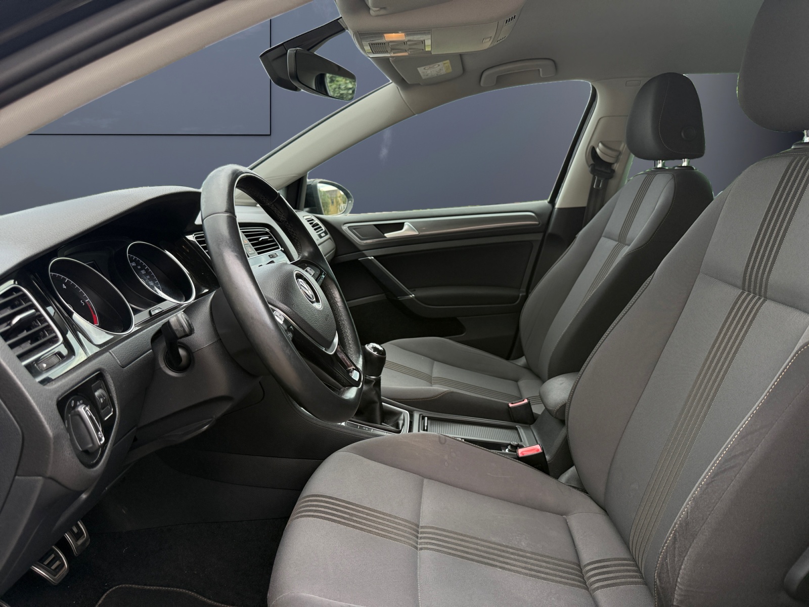 Volkswagen Golf 9